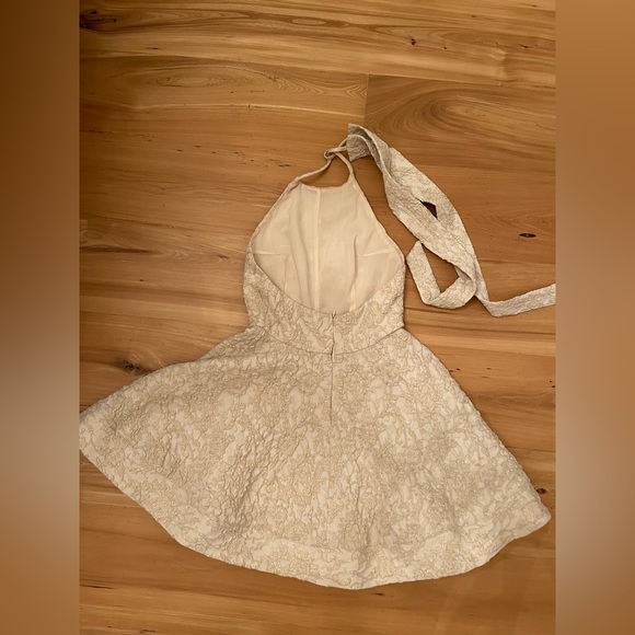 Cream Floral Party Dress - Picture 3 of 5